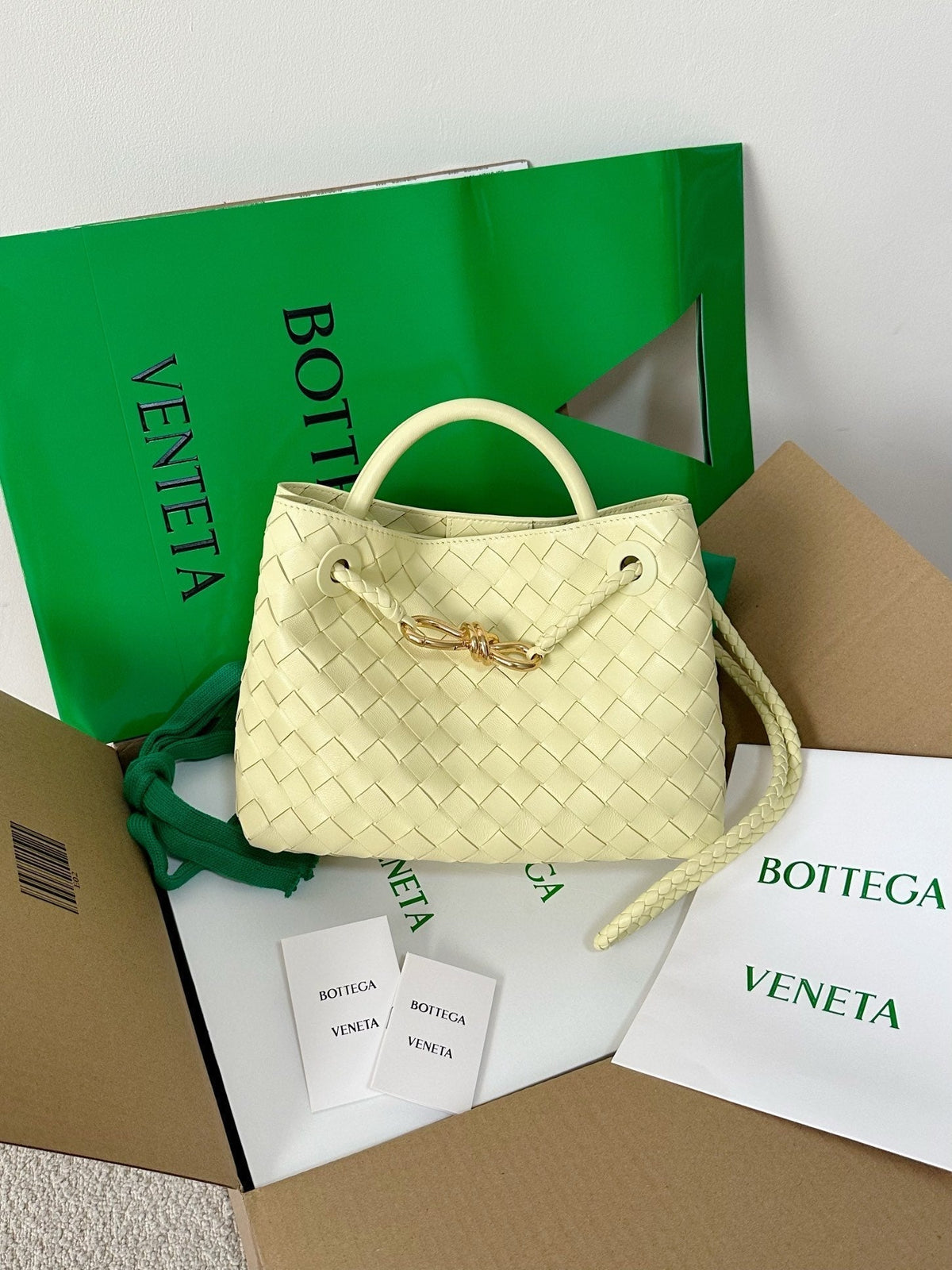 Bottega Veneta Small Andiamo 25cm Light Yellow Lambskin Bag