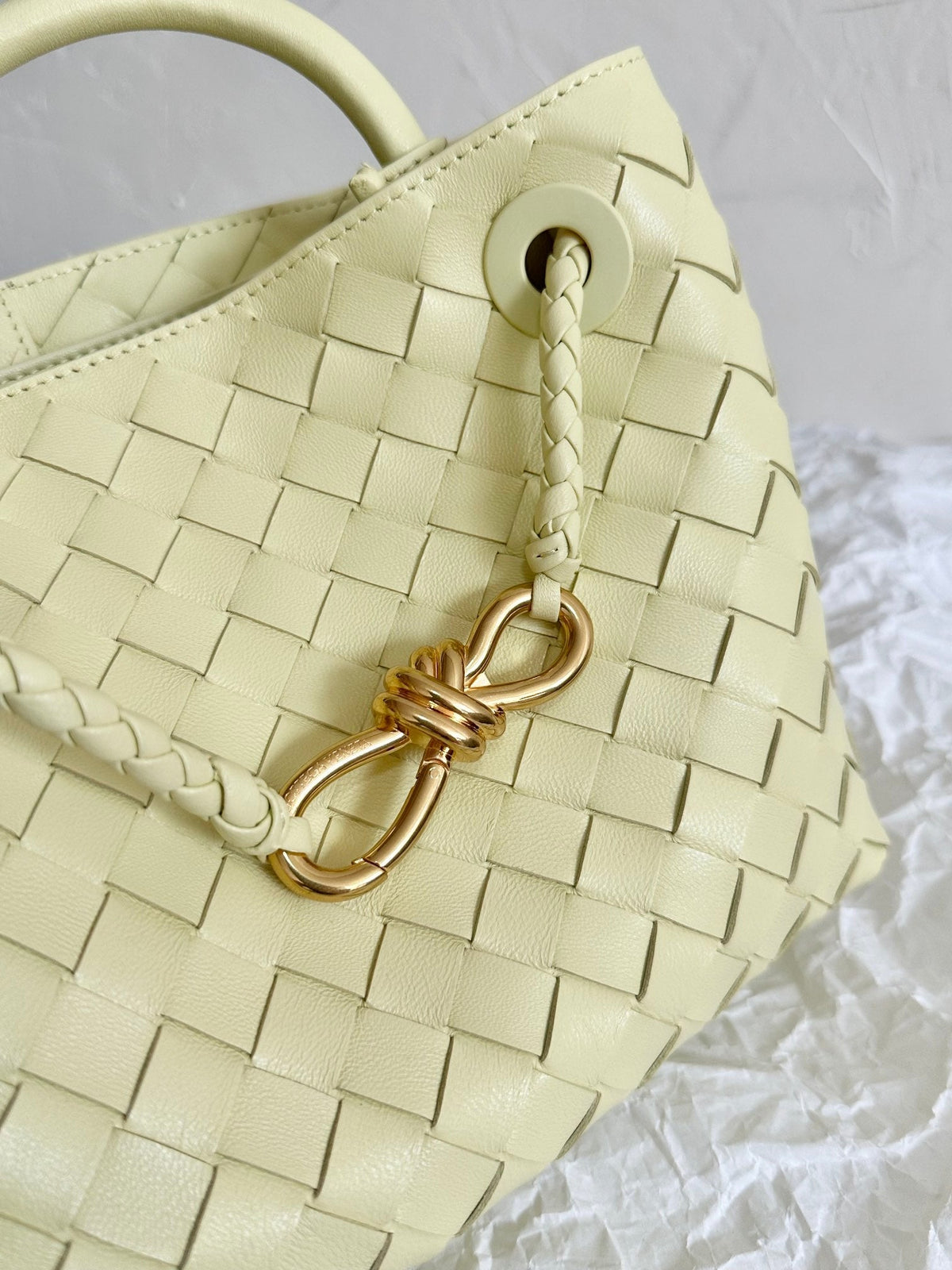 Bottega Veneta Small Andiamo 25cm Light Yellow Lambskin Bag