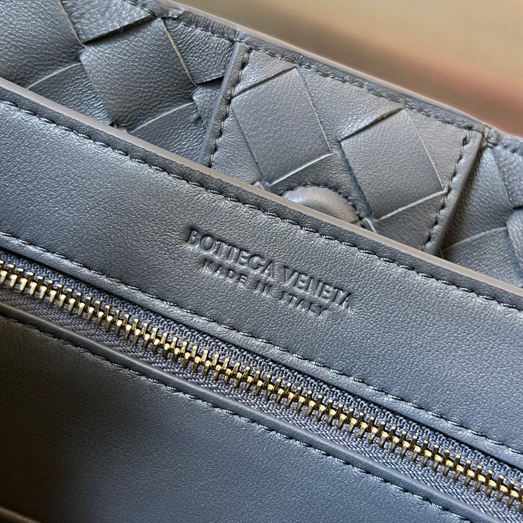 Bottega Veneta Small Andiamo 25cm Dark Grey Lambskin Bag