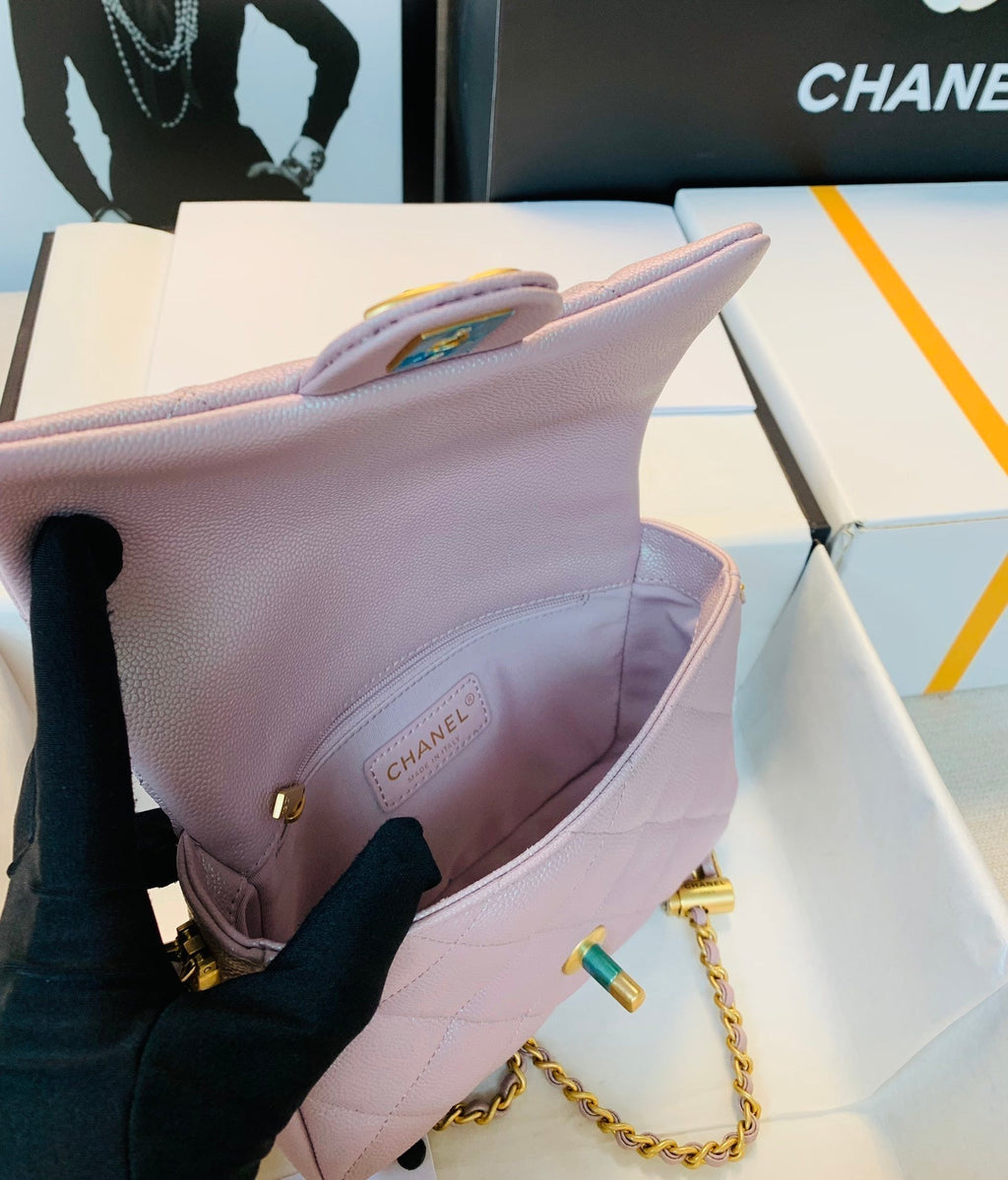 Chanel 25S Classic Flap 19 cm in Mauve Pink Caviar Leather with Gold Hardware Bag