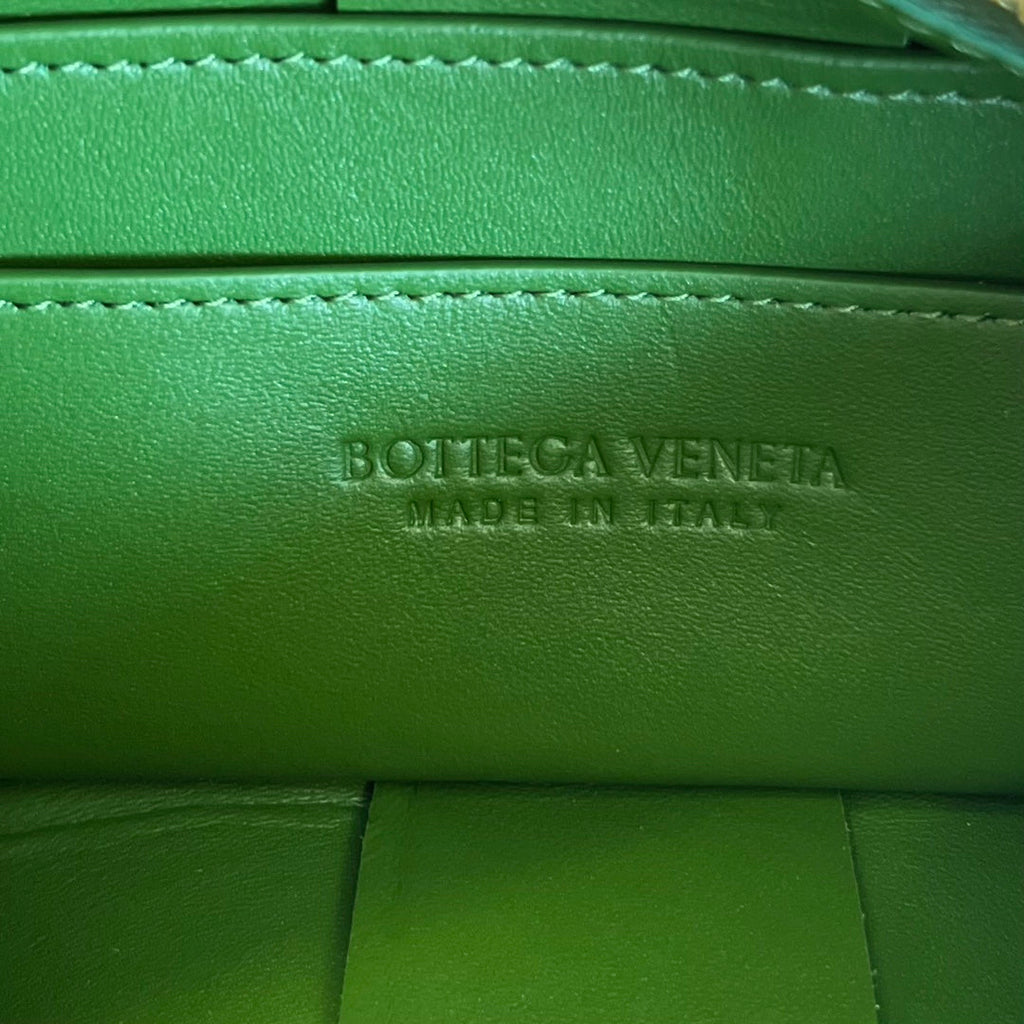 Bottega Veneta Brick Cassette 28 in Dark Green Calfskin Bag