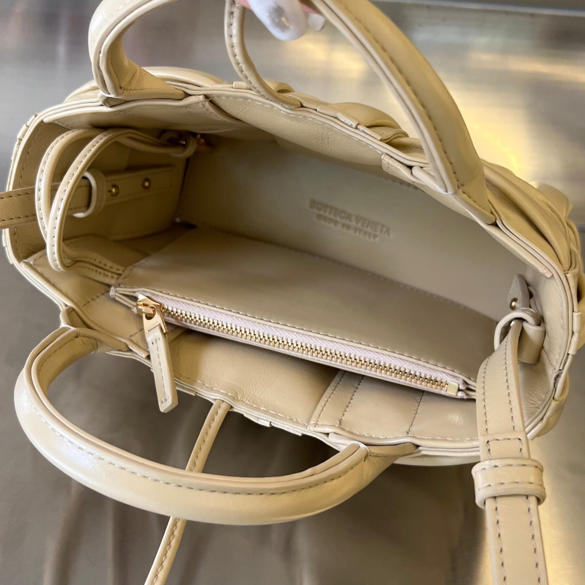 Bottega Veneta Candy Arco Tote 20 in Beige Soft Lambskin