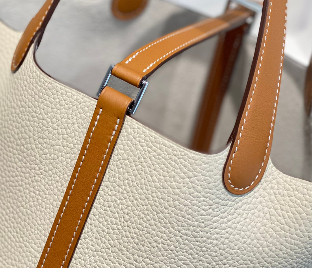 Hermes 25S Picotin Lock 18 in Burnt Orange and Ivory Calfskin Silver Hardware Bag