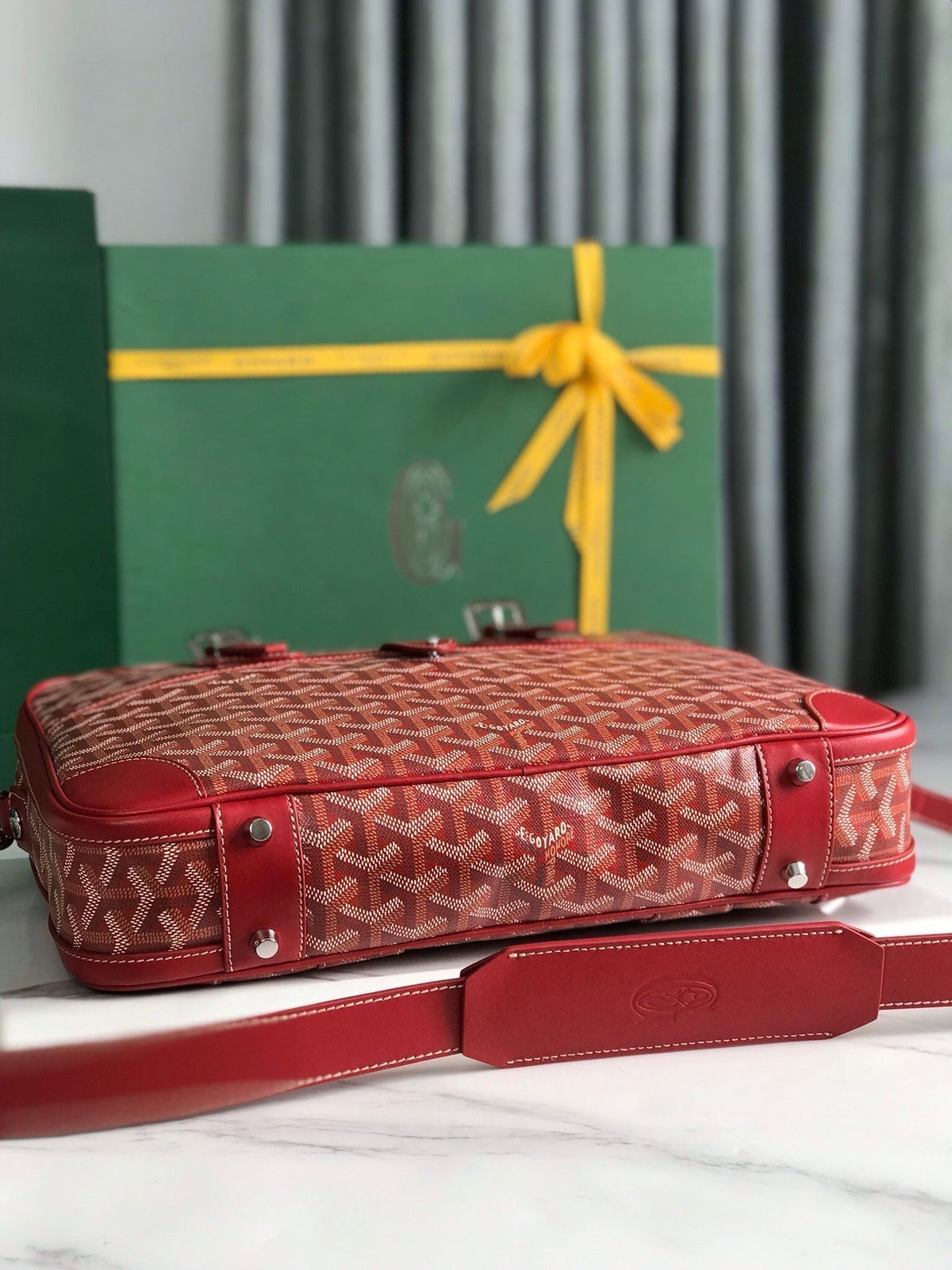 Goyard Ambassade Document Case 35 in Classic Red Goyardine Canvas Bag