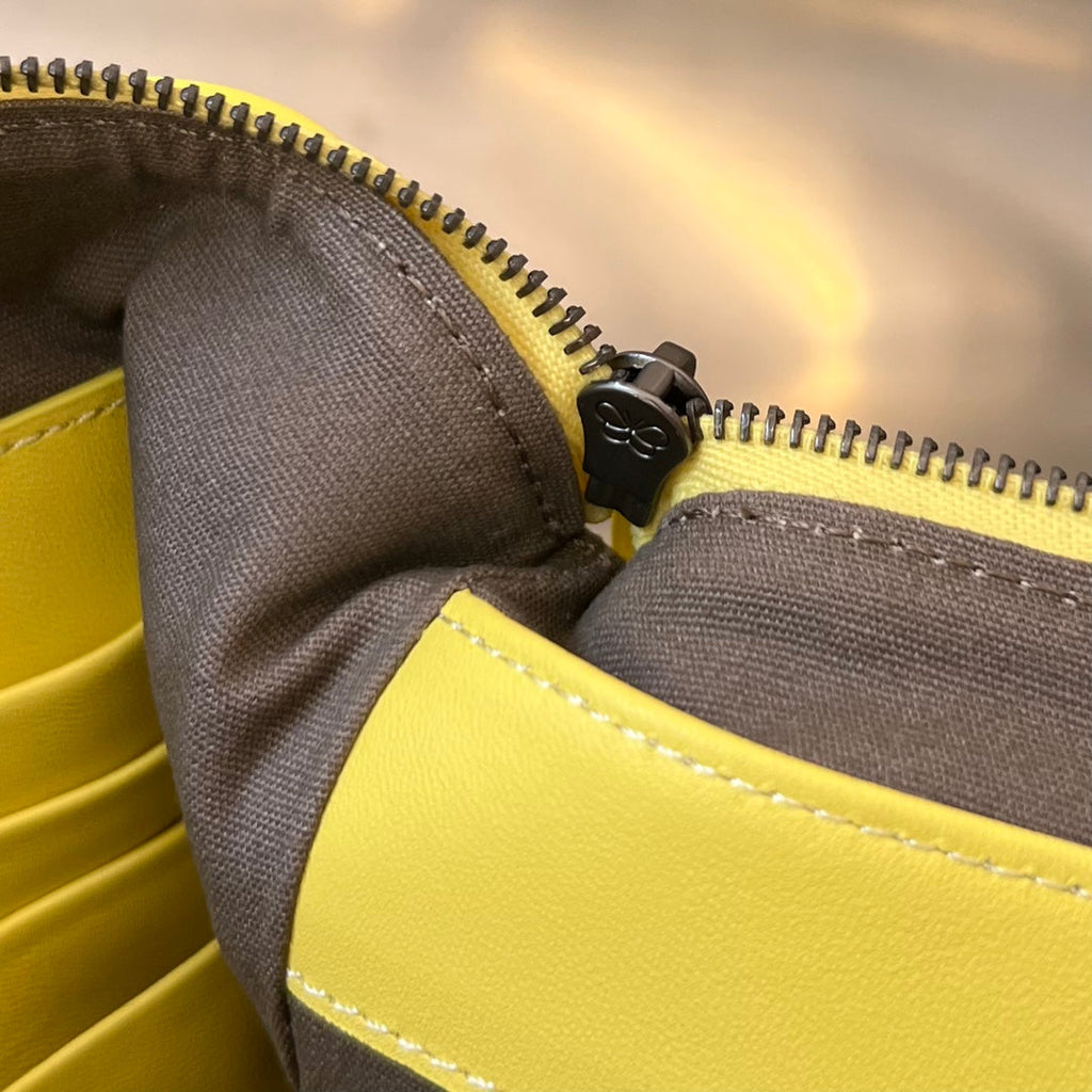Bottega Veneta Intrecciato 30 in Light Yellow Lambskin Bag