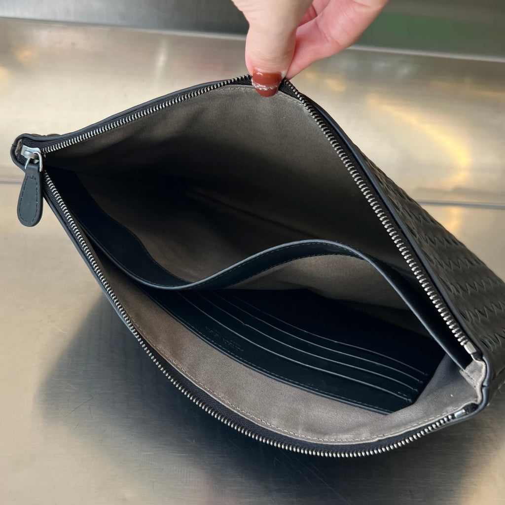 Bottega Veneta Intrecciato 30 in Black Lambskin Bag