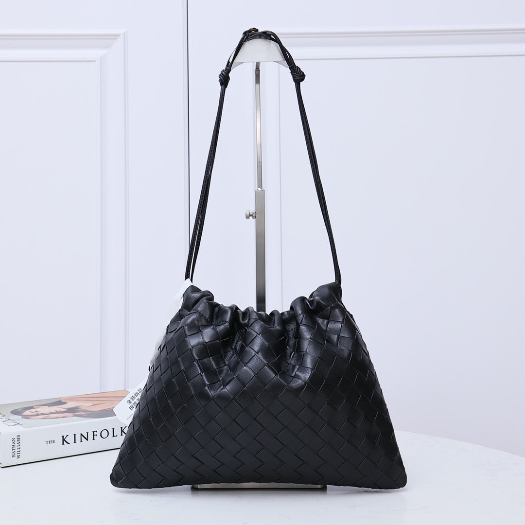 Bottega Veneta Dustbag Medium 32 Black Lambskin Bag
