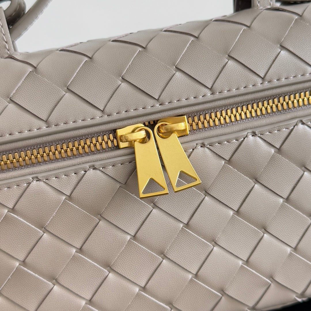 Bottega Veneta 25S Bang Bang 22 in Warm Gray Intrecciato Calfskin Gold Hardware Bag