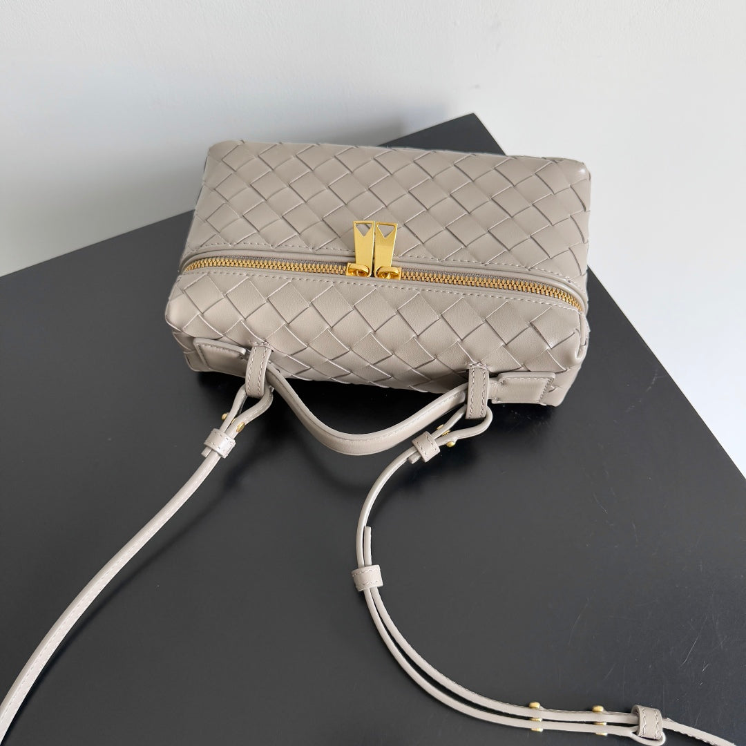 Bottega Veneta 25S Bang Bang 22 in Warm Gray Intrecciato Calfskin Gold Hardware Bag