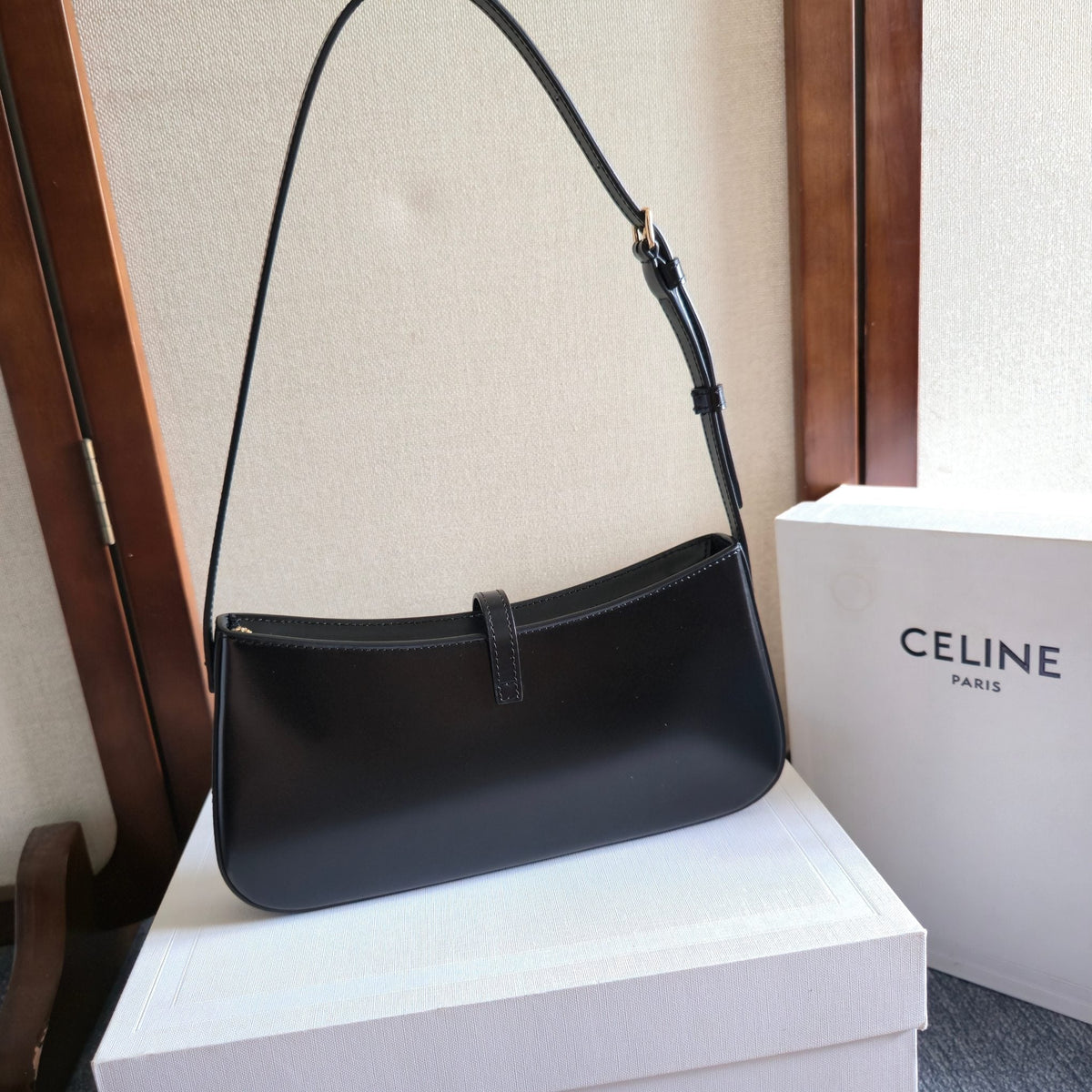 Celine 25S Tina Shoulder Bag 25mm in Black Calfskin Gold Hardware