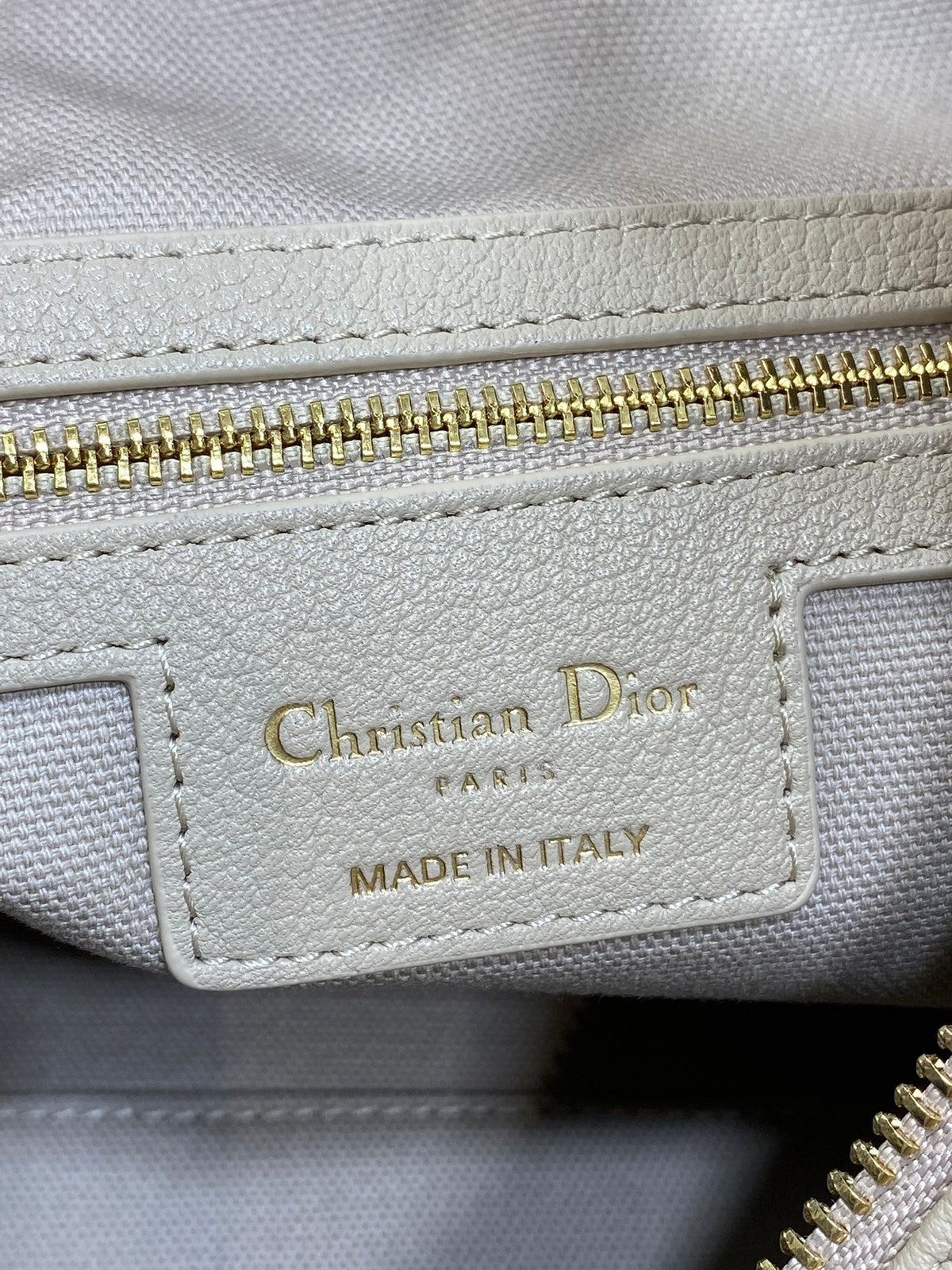 Dior 25S Voyage Bag 34 in Powder Beige Flat Macrocannage Grained Calfskin