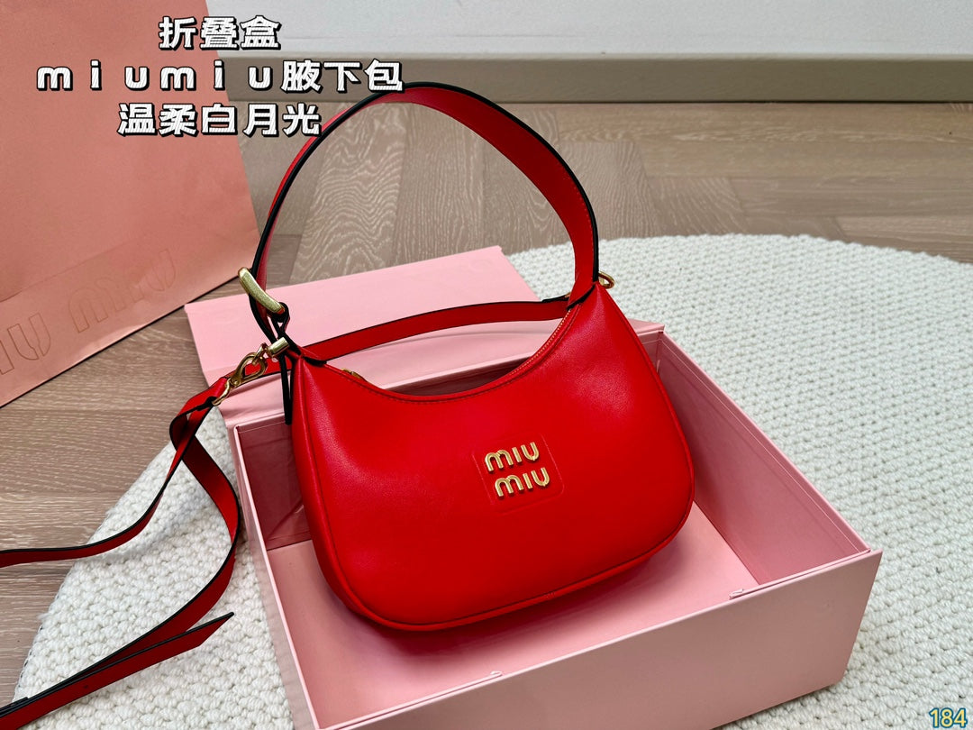 Hobo 22 Bag in Cherry Red Calfskin