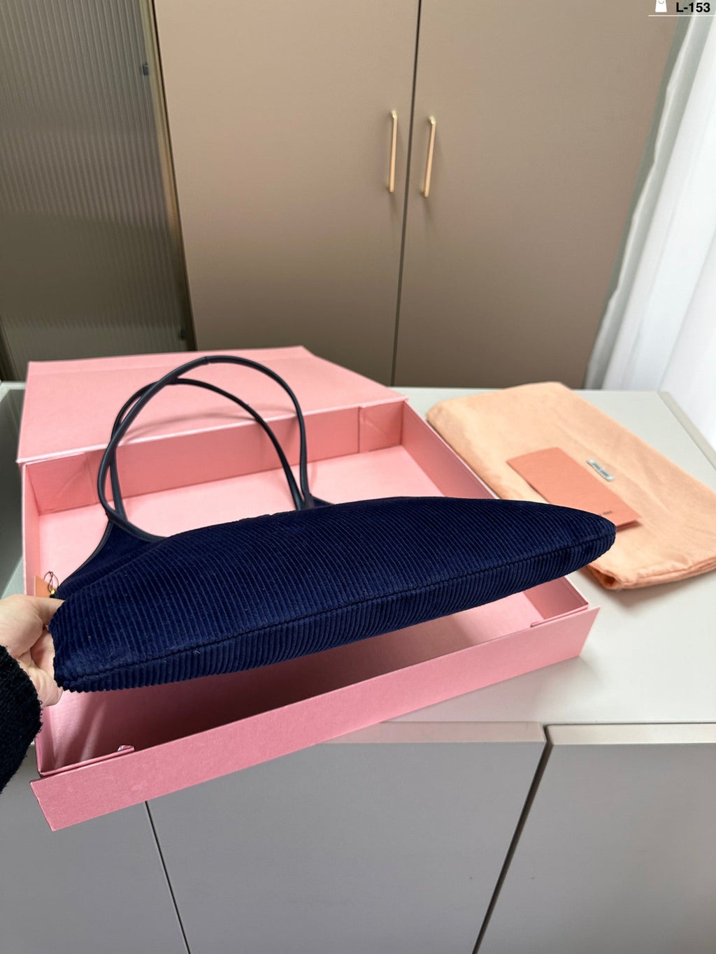 Ivy Tote Bag 34 in Navy Corduroy