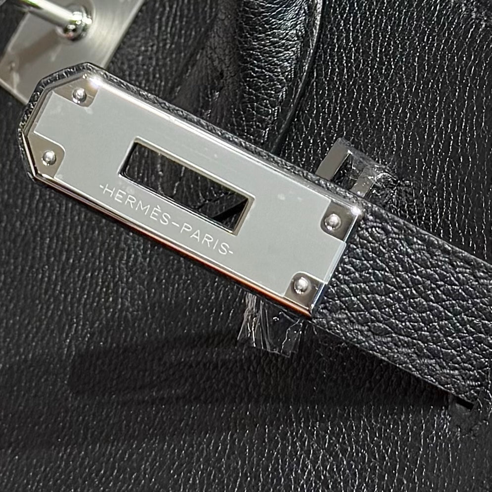 Hermes 25S Shoulder Birkin 29 in Black Calfskin Silver Hardware Bag