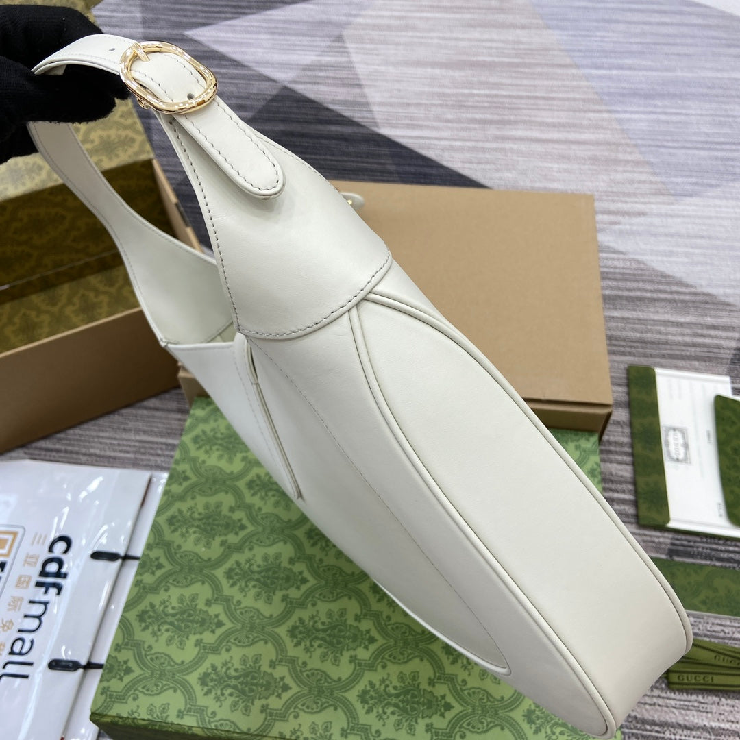 Gucci Jackie Medium Shoulder Bag 35 in White Calfskin Gold Hardware