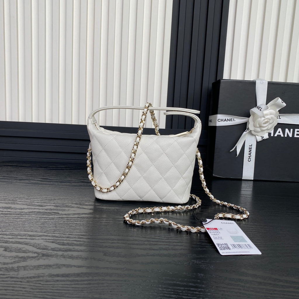 Chanel Hobo Bag 21 in White Grained Calfskin Gold Hardware