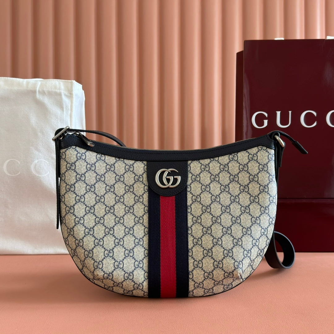 Gucci 25S Epilogue Bag 30 in Beige and Black Calfskin