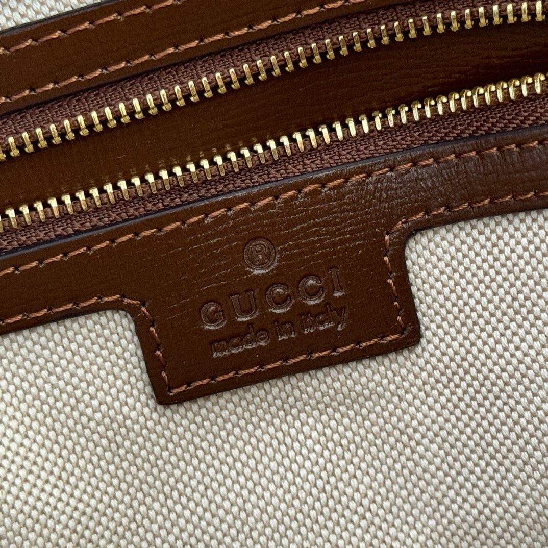 Gucci 25S Shoulder Bag 25 cm in Beige Mix Brown Calfskin
