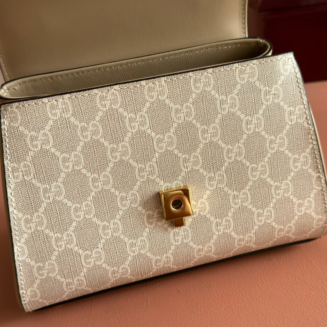 Gucci 25S Horsebit 1955 Medium Shoulder Bag 29 cm in Beige Monogram Calfskin with Gold Hardware