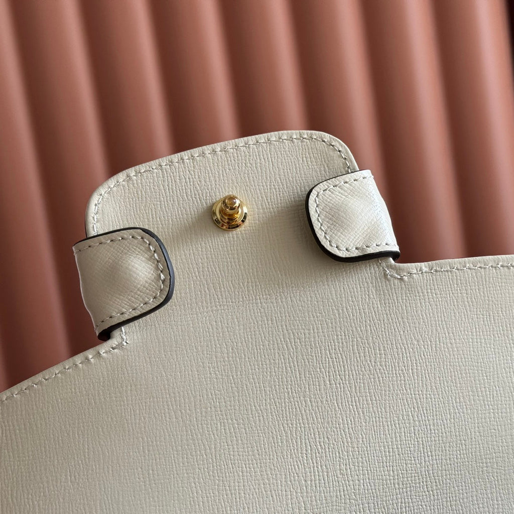 Gucci 25S Horsebit 1955 Medium Shoulder Bag 29 cm in Beige Canvas and Cream White Calfskin with Gold Hardware