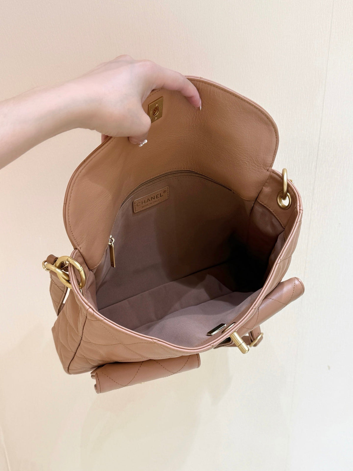 Chanel 25S Hippie Hobo Postman Bag 30 in Warm Taupe Calfskin Gold Hardware